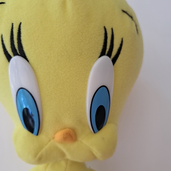 Warner Bros Looney ToonsTweety Bird Plush Toy 2001 - Picture 2 of 5